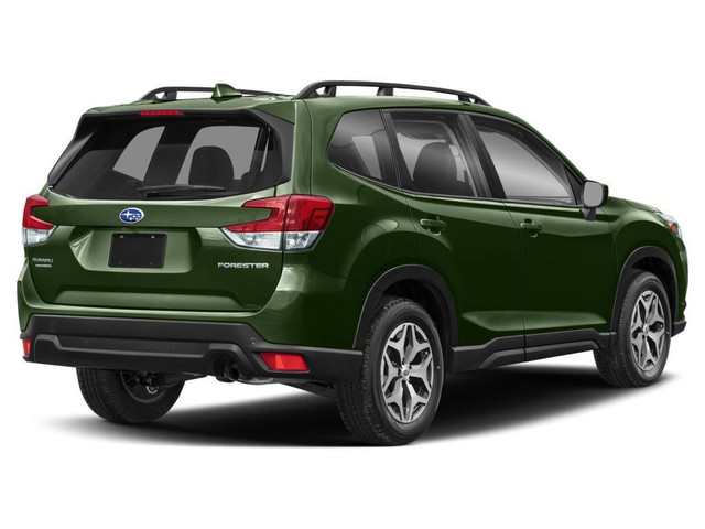 2022 Subaru Forester Touring in Cars & Trucks in Thunder Bay - Image 3