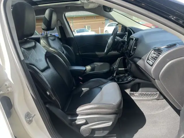 2018 Jeep Compass Limitée in Cars & Trucks in Saint-Hyacinthe - Image 13