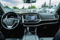 // ACCIDENT FREE!! // // SINGLE OWNER! // // EXCELLENT CONDITION! // Discover the 2014 Toyota Highla... (image 8)