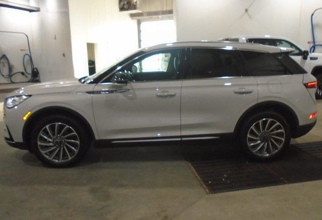 2023 Lincoln Corsair Reserve in Cars & Trucks in Lloydminster - Image 3