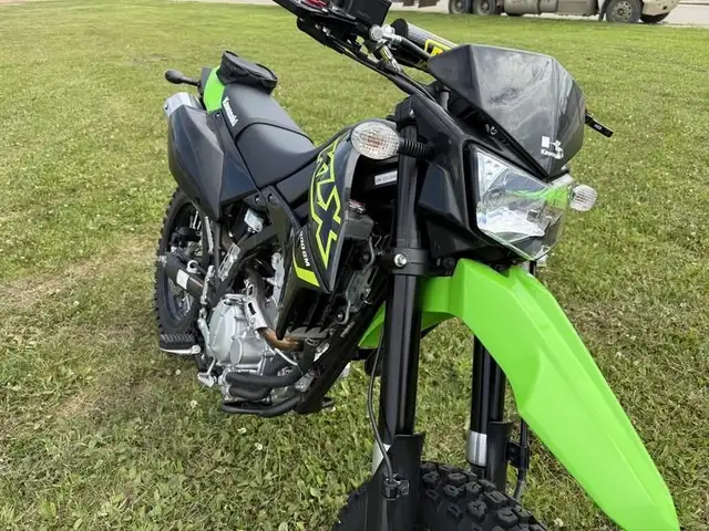 2021 Kawasaki KLX300SM in Dirt Bikes & Motocross in St. Albert - Image 13