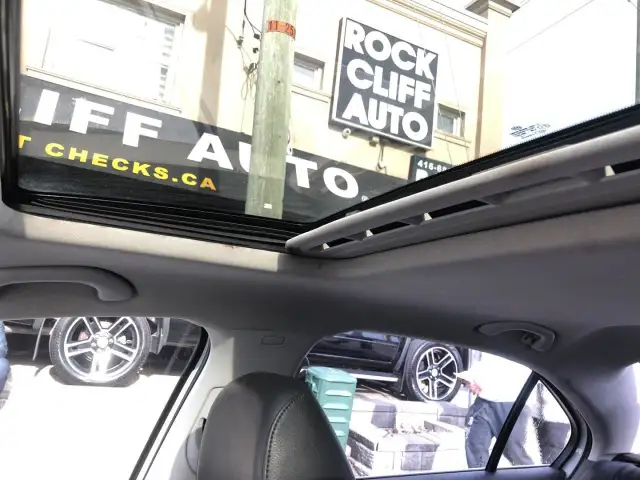 2014 Volkswagen Jetta 2.0 TDI Highline in Cars & Trucks in City of Toronto - Image 12