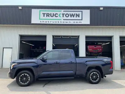 2023 Toyota Tundra Double Cab 4WD SR5 TRD Off Road with only 66,000kms. Clean history with no accide...