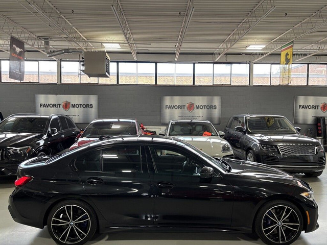 2020 BMW 3 Series 330i xDrive|AWD|MPACKAGE|NAV|HEADSUP|AMBIENT|3 in Cars & Trucks in City of Toronto - Image 4