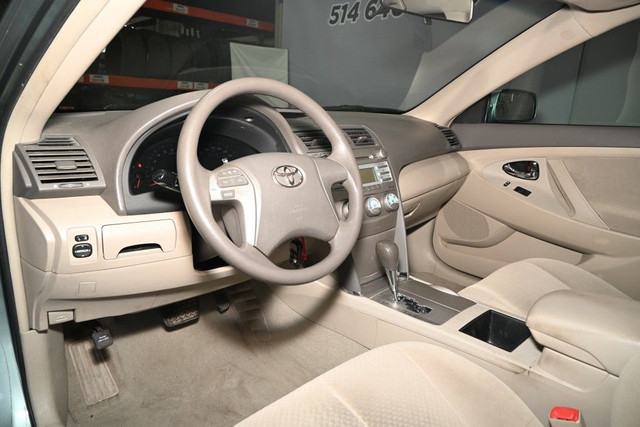 2008 Toyota Camry SEULMENT**84572 KM** in Cars & Trucks in City of Montréal - Image 4