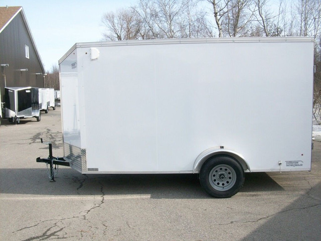  2024 Weberlane CARGO 6' X 12' V-NOSE 1 ESSIEUX 3 PORTES CONTRAC in Travel Trailers & Campers in Laval / North Shore - Image 4