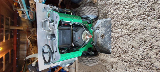 2024 Earth and Turf 415SP-Ride on topdresser, seeder, aerator in Farming Equipment in Oakville / Halton Region
