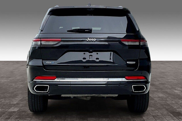 2023 Jeep Grand Cherokee Overland 4xe in Cars & Trucks in Edmonton - Image 4
