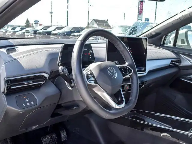 2024 Volkswagen ID.4 Pro Pano Sunroof Navi Heated Front Seats in Cars & Trucks in Mississauga / Peel Region - Image 19