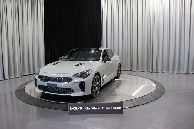 2023 Kia Stinger GT Elite w/Red Interior AWD / 3.3L TWIN TURB... in Cars & Trucks in Edmonton - Image 2