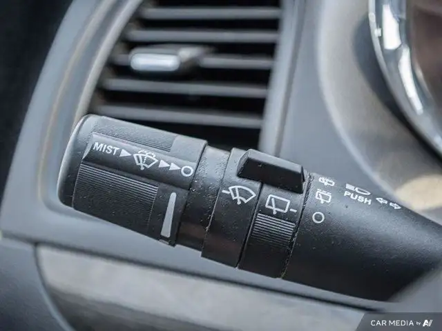 2019 Dodge Grand Caravan SE CVP Stow N Go Rear Camera in Cars & Trucks in St. Albert - Image 17