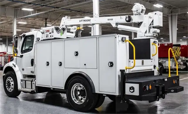 NEW 2025 FREIGHTLINER M2 106 PLUS SERVICE TRUCK in Heavy Trucks in Calgary - Image 9