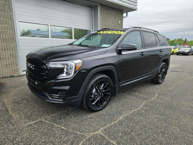 2023 GMC TERRAIN SLE AWD ELEVATION, SLE, AWD, SIEGES CHAUFFANTS, in Cars & Trucks in Shawinigan