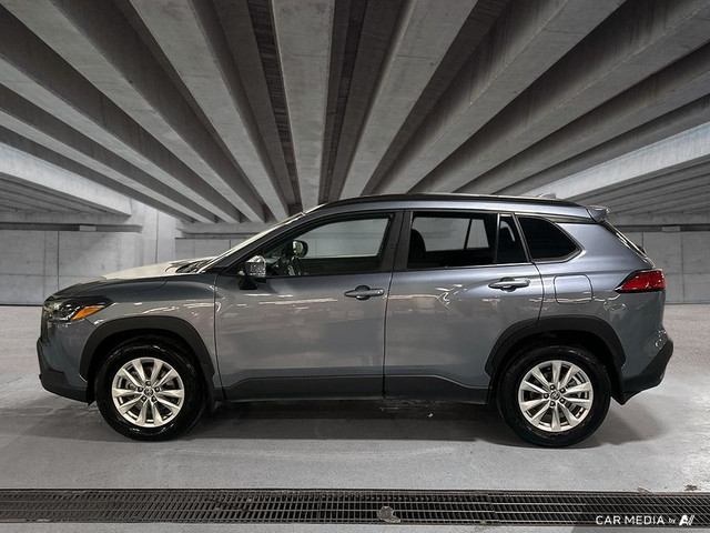 2022 Toyota Corolla Cross LE in Cars & Trucks in Edmonton - Image 3