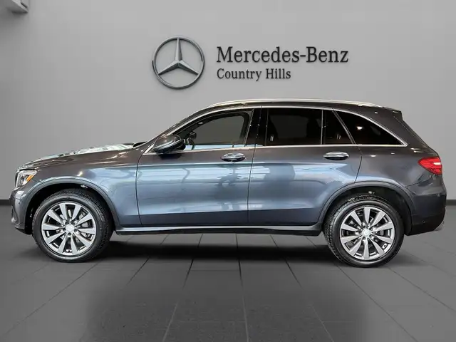 2016 Mercedes-Benz GLC300 4MATIC Great value! Nicely equipped!63838164748161121