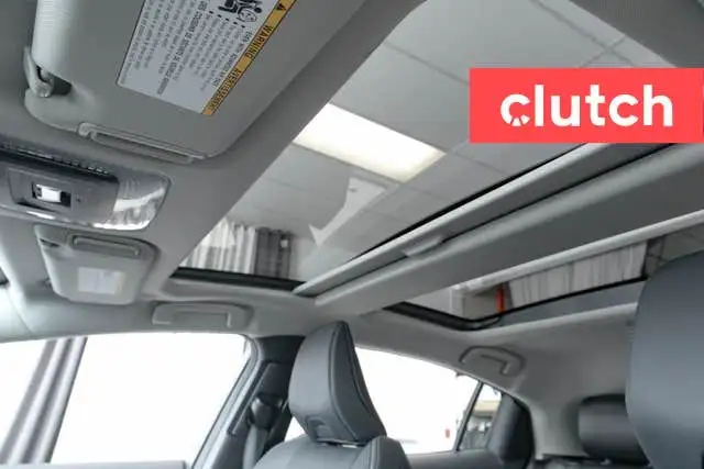 2023 Toyota Prius Limited AWD w/ Sunroof, Apple CarPlay, Rear Vi in Cars & Trucks in Bedford - Image 13