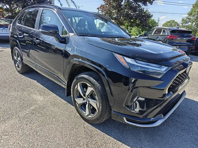 2023 Toyota RAV4 Prime SE in Cars & Trucks in Ottawa - Image 36