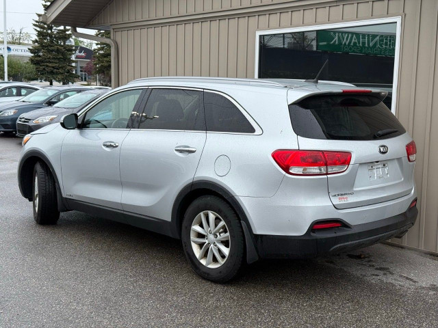 2016 Kia Sorento in Cars & Trucks in Barrie - Image 4