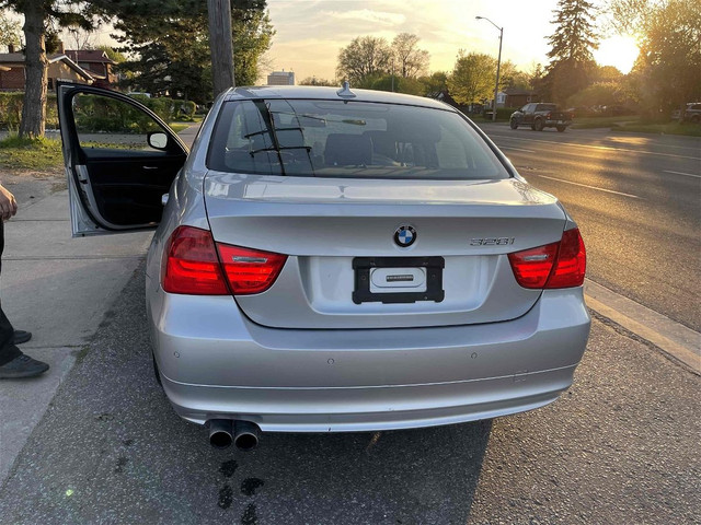 2011 BMW 3-Series 328i XDrive in Cars & Trucks in City of Toronto - Image 3