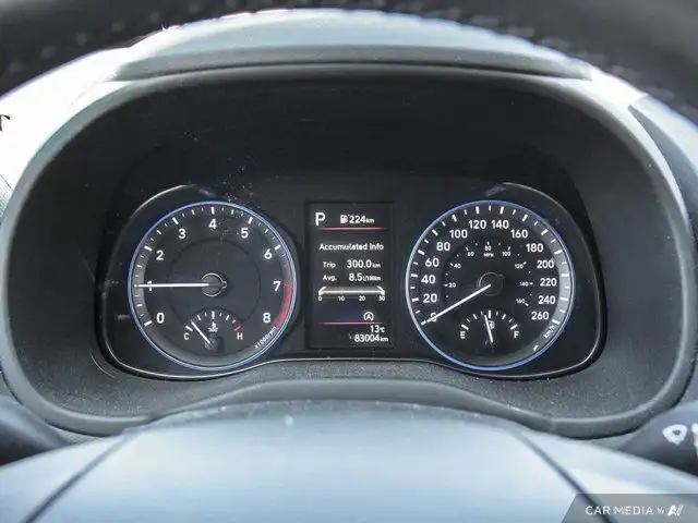 2022 Hyundai Kona Preferred | Awd | Car Play | Back Up Camera in Cars & Trucks in Hamilton - Image 19