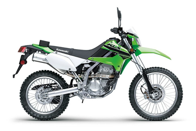 2023 Kawasaki KLX300 in Dirt Bikes & Motocross in Laval / North Shore - Image 3