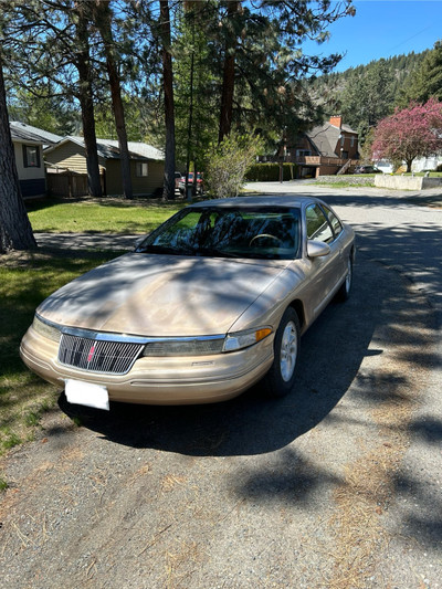 1996 Lincoln Mark Series Basic two-door