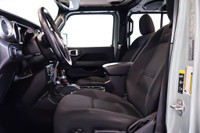 2023 JEEP WRANGLER UNLIMITED SAHARA – 4X4 – STYLE ICONIQUE – CONFORT MODERNE Disponible maintenant c... (image 9)