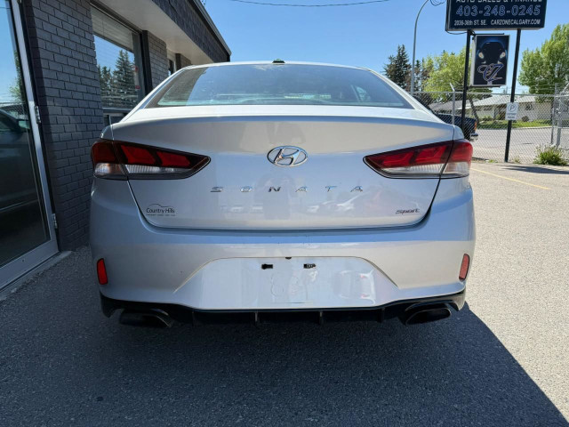 2018 Hyundai Sonata 2.4L Sport in Cars & Trucks in Calgary - Image 4