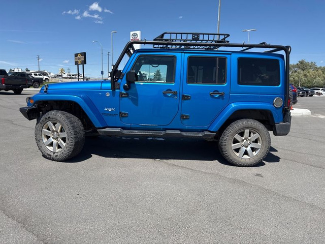 2016 Jeep Wrangler Unlimited Sahara REMOTE KEYLESS ENTRY / A/C - in Cars & Trucks in Cranbrook - Image 2
