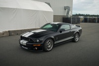 Collector-grade and barely broken in, this 2007 Ford Shelby Mustang GT500 shows only 5,200 km. Power... (image 4)