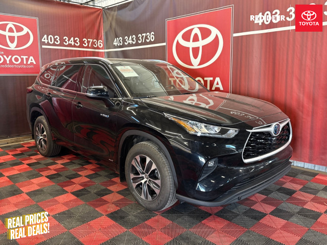 2021 Toyota Highlander Hybrid XLE AWD in Cars & Trucks in Red Deer