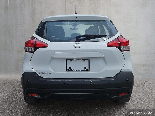 2020 Nissan Kicks S | Blind-Spot Sensors | Back-Up Camera | Fog in Cars & Trucks in Ottawa - Image 3