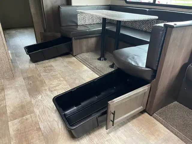 2018 KZ Connect 312 BHK - in Travel Trailers & Campers in St. Albert - Image 17