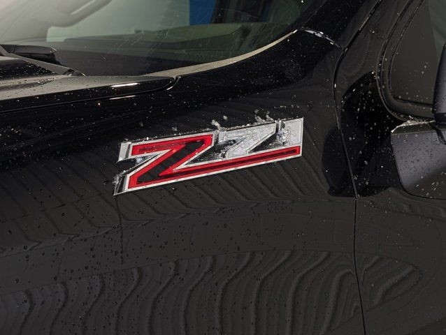 2025 Chevrolet Silverado 1500 LT- Trailering Pkg - Z71 Offroad in Cars & Trucks in Barrie - Image 4