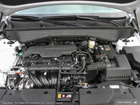 This Hyundai Kona has a strong Regular Unleaded I-4 2.0 L/122 engine powering this Variable transmis... (image 5)