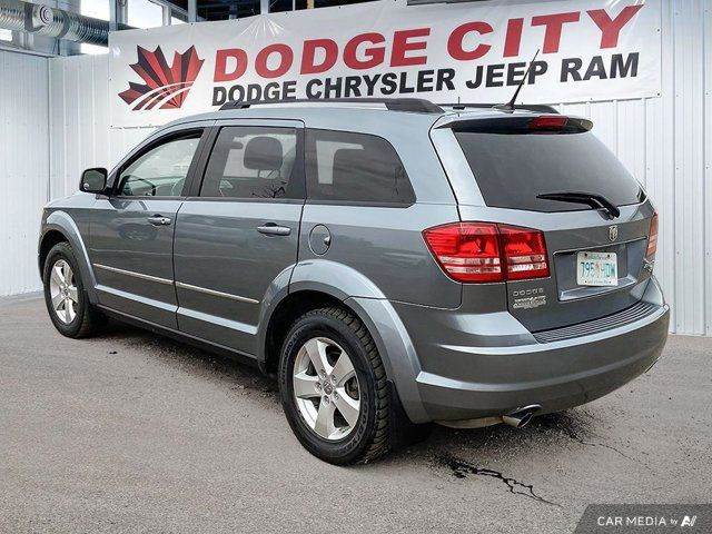 2010 Dodge Journey SXT in Cars & Trucks in Saskatoon - Image 4