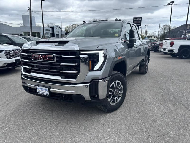 2025 GMC Sierra 2500HD SLE - Aluminum Wheels in Cars & Trucks in Oshawa / Durham Region