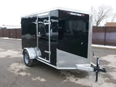 Remorque CARGO neuve 5' x 10' V-nose 1 essieu 3500lb. verin avant 66'' de haut interieur cote colle...