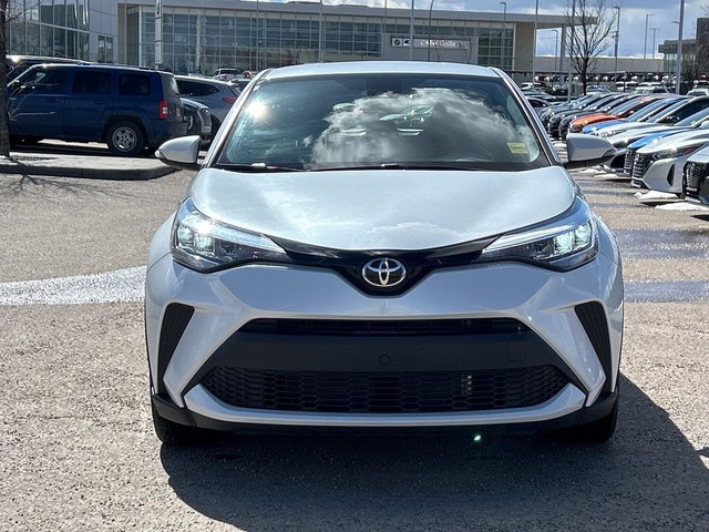  2022 Toyota C-HR LE FWD- Backup Camera/Apple Carplay in Cars & Trucks in Calgary - Image 2