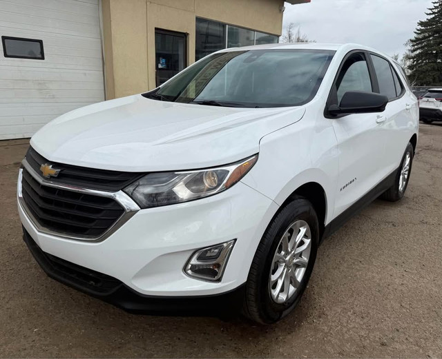 2020 CHEVY EQUINOX AWD LOW KMS WE FINANCE ALL CREDIT  in Cars & Trucks in Edmonton - Image 4
