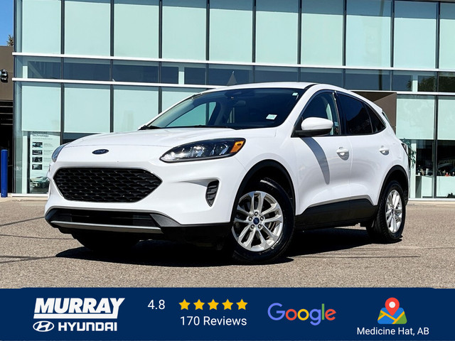 2021 Ford Escape SE AWD Blind Spot System Apple CarPlay in Cars & Trucks in Medicine Hat