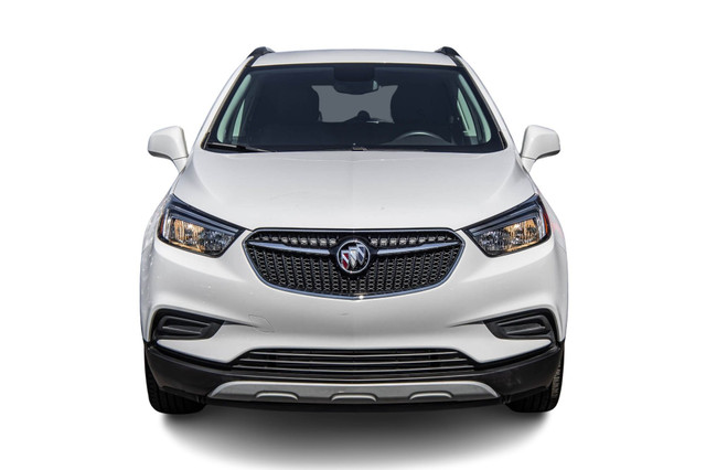 2020 Buick Encore Preferred * FWD * Carplay * Mags Traction Avan in Cars & Trucks in City of Montréal - Image 2