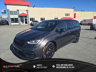 2022 Chrysler Pacifica Hybrid Limited