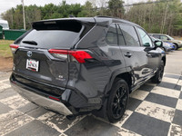 MITSUBISHI MOTORS At Kings Mitsubishi you will experience an outstanding car buying experience. We m... (image 2)