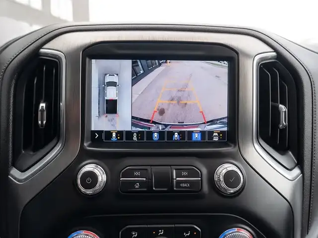 2020 GMC Sierra 3500 Denali in Cars & Trucks in Saskatoon - Image 16