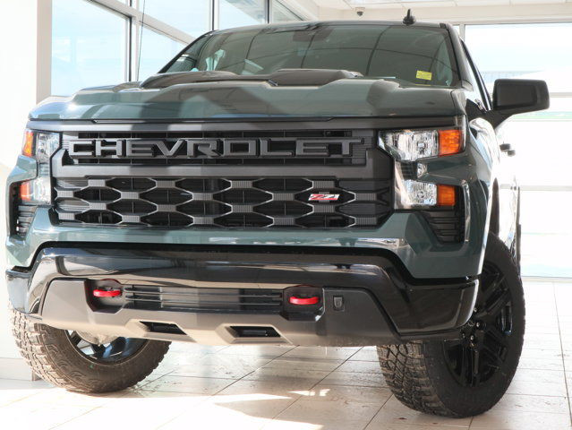 2025 Chevrolet Silverado 1500 Custom Trail Boss in Cars & Trucks in Lloydminster - Image 3