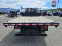 2023 Ford Super Duty F-550 DRW XLT 4WD Crew Cab 203" WB 84" CA, 12ft Deck, 6.7L V8 Diesel, Extra Hea... (image 5)