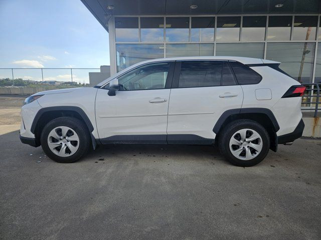 2023 Toyota RAV4 LE | 2.5L I4 | TOYOTA SAFETY SENSE 2.5 in Cars & Trucks in Calgary - Image 2