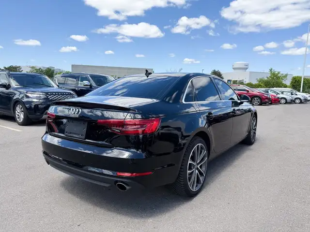 2017 Audi A4 2.0 Komfort quattro dans Autos et camions dans Ville de Toronto - Image 8