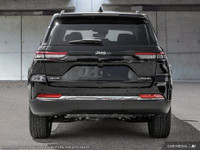 This Jeep Grand Cherokee delivers a Regular Unleaded V-6 3.6 L/220 engine powering this Automatic tr... (image 5)